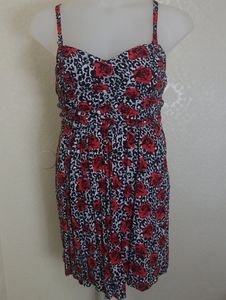 🚫SOLD!🚫 Torrid - Black & Red Floral Print Dress